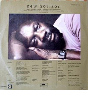 Back Cover Album Isaac Hayes - New Horizon Back Cover Album Isaac Hayes - New Horizon