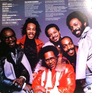 Back Cover Album Crowd Pleasers - Crowd Pleasers Back Cover Album Crowd Pleasers - Crowd Pleasers