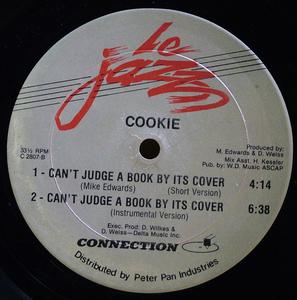 Back Cover Single Cookie - Can't Judge A Book By It's Cover