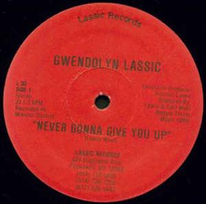 Front Cover Single Gwendolyn Lassic - Never Gonna Give You Up
