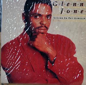 Front Cover Single Glenn Jones - Living In The Limelight