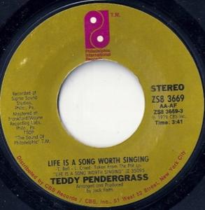 Single Cover Teddy - Life Is A Song Worth Singing Pendergrass